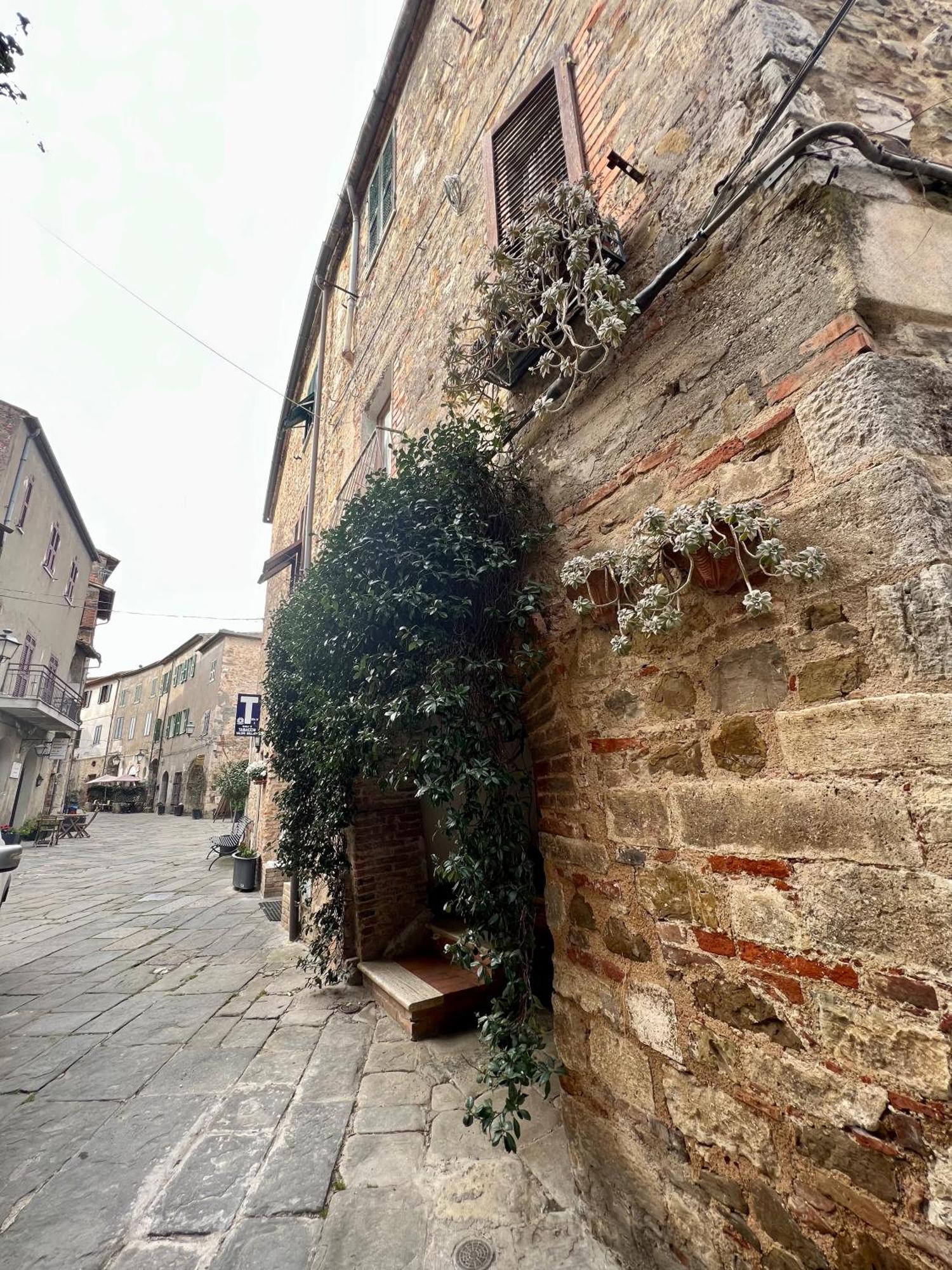Casa Pruno Rosso Lejlighed Montemerano Eksteriør billede